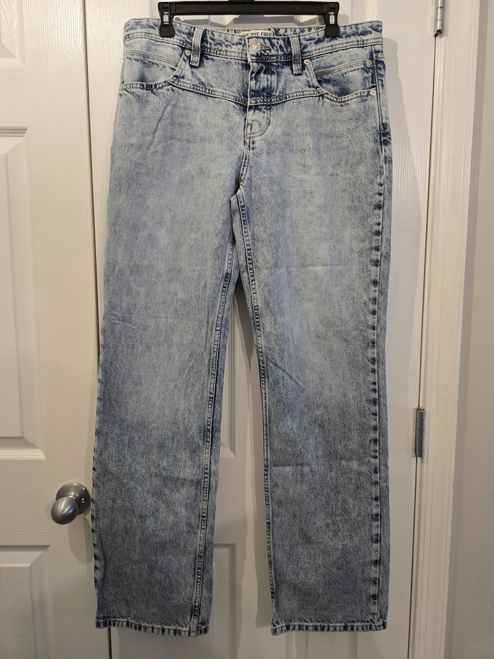 NWOT We The Free Shelby Lowrise Boyfriend Jean - 31